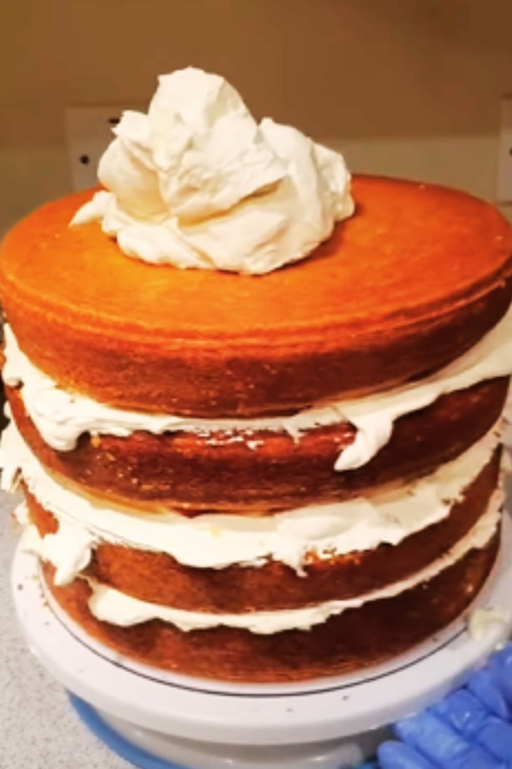 Naked Wedding Cakes: Discovering the Allure of Bare Beauty
